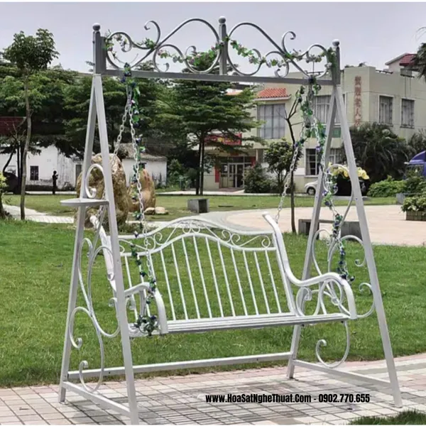 TRANG TRÍ SÂN VƯỜN ĐÓN TẾT VỚI SẢN PHẨM SẮT MỸ THUẬT