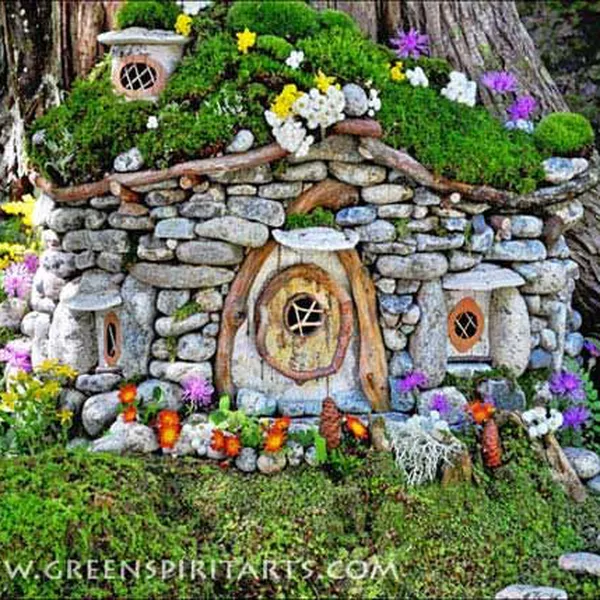 GARDEN ”UNIQUE AND IMPRESSIVE” MORE FROM stones, colorful