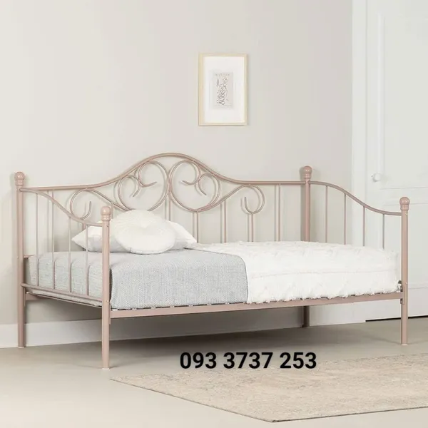SOFA SẮT UỐN NGHỆ THUẬT DÁNG THANH LỊCH