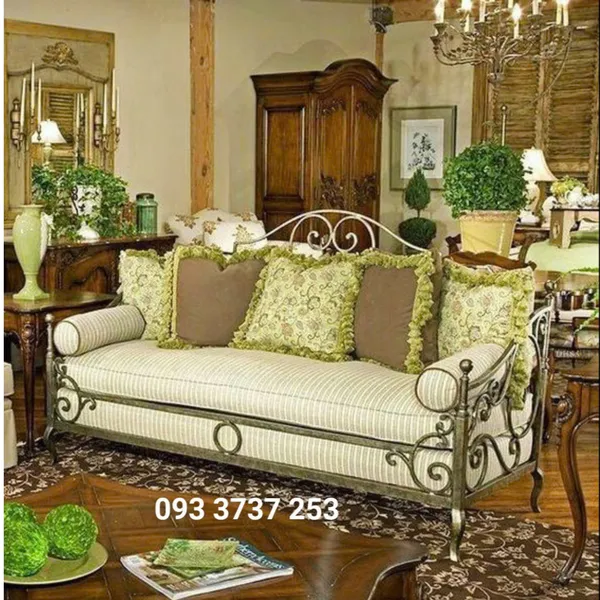 MẪU SOFA CỔ ĐIỂN SANG TRỌNG BẰNG SẮT