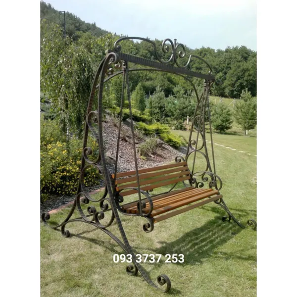 XÍCH ĐU SẮT MỸ THUẬT PHONG CÁCH CHÂU ÂU SANG TRỌNG