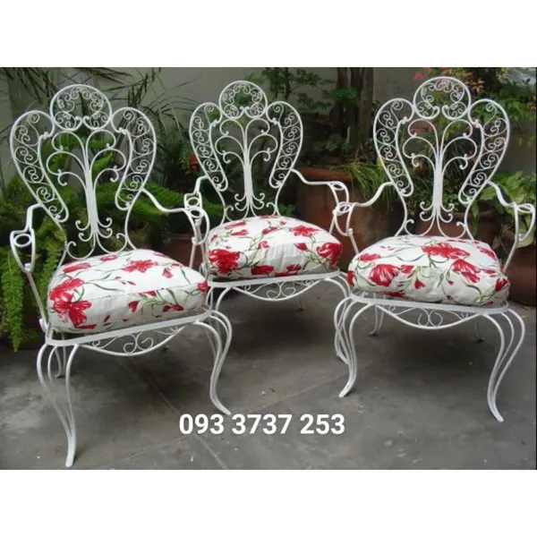 MẪU GHẾ SẮT UỐN DUYÊN DÁNG