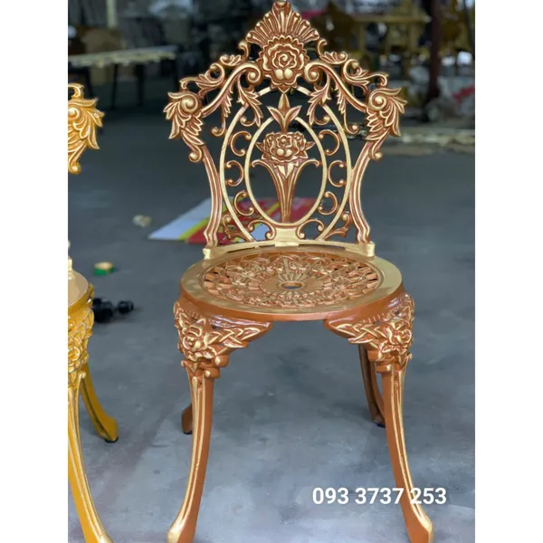 GHẾ NHÔM HỌA TIẾT HOA HỒNG SANG TRỌNG