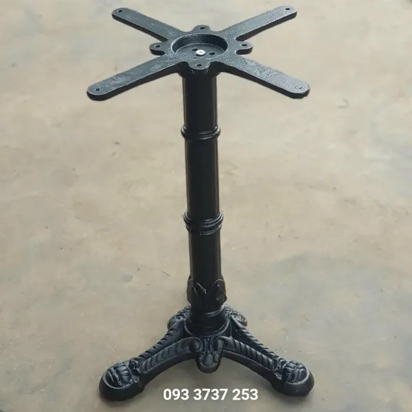 CHÂN BÀN GANG ĐÚC CỔ ĐIỂN 3 NHÁNH