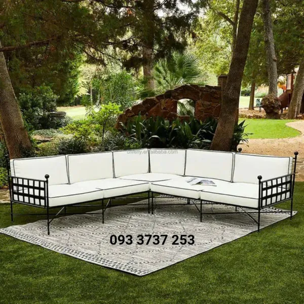 SOFA L BẰNG SẮT DÀNH CHO BIỆT THỰ CÓ SÂN VƯỜN RỘNG