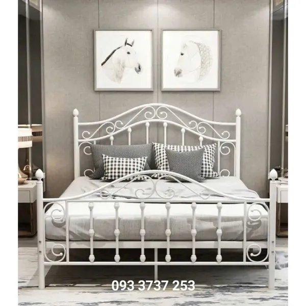 GIƯỜNG SẮT MỸ THUẬT MÀU TRẮNG TINH KHIẾT