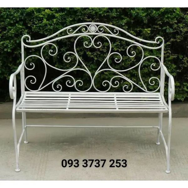 GHẾ BĂNG DÀI SẮT RÈN NGHỆ THUẬT ĐẸP