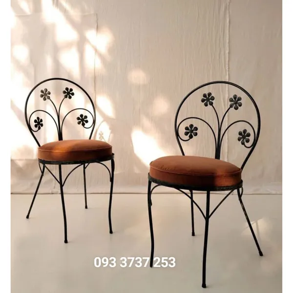 GHẾ SẮT UỐN HOA VĂN DUYÊN DÁNG