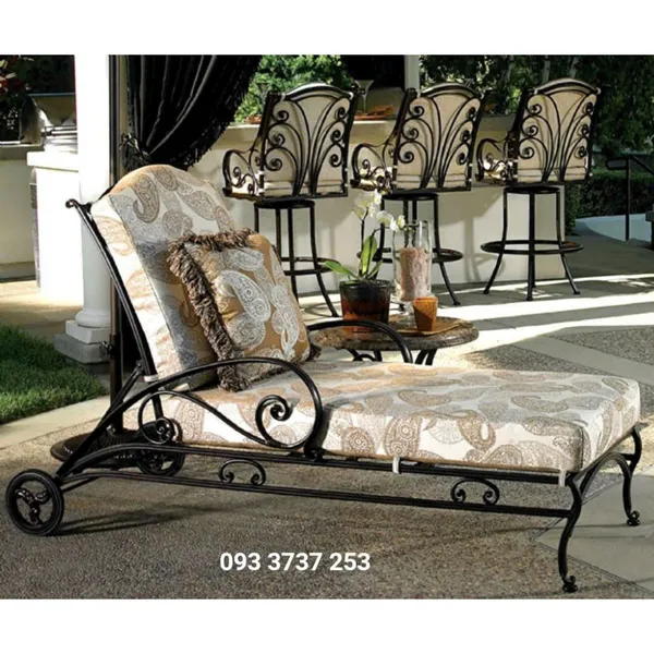 GHẾ HỒ BƠI SẮT RÈN MỸ THUẬT ĐẸP