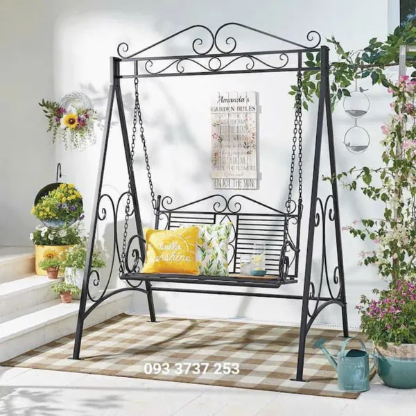 XÍCH ĐU SẮT MỸ THUẬT NGOÀI TRỜI