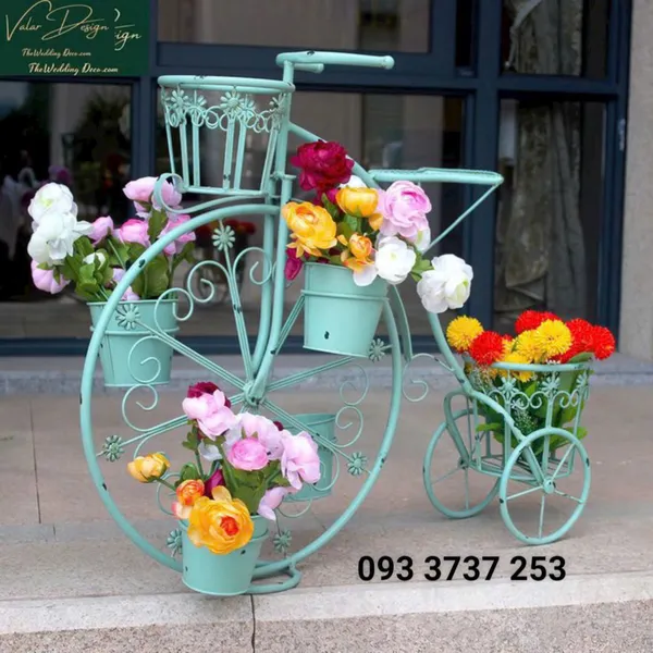 XE ĐẠP SẮT CHỞ HOA ĐẸP ĐỘC ĐÁO