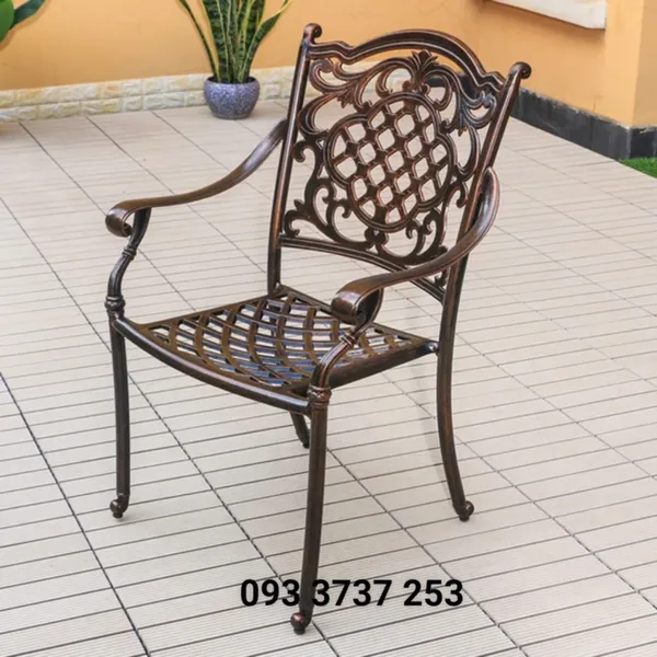 GHẾ NHÔM ĐÚC PHONG CÁCH BISTRO