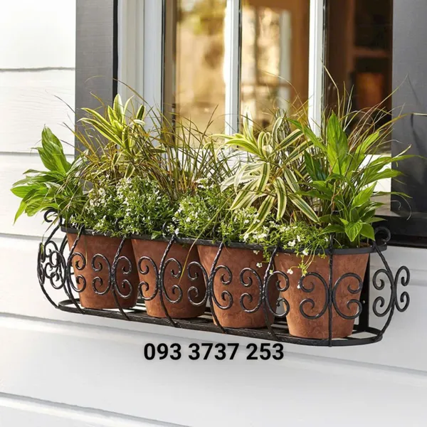 KỆ HOA DÀI ỐP CỬA SỔ SẮT MỸ THUẬT ĐẸP