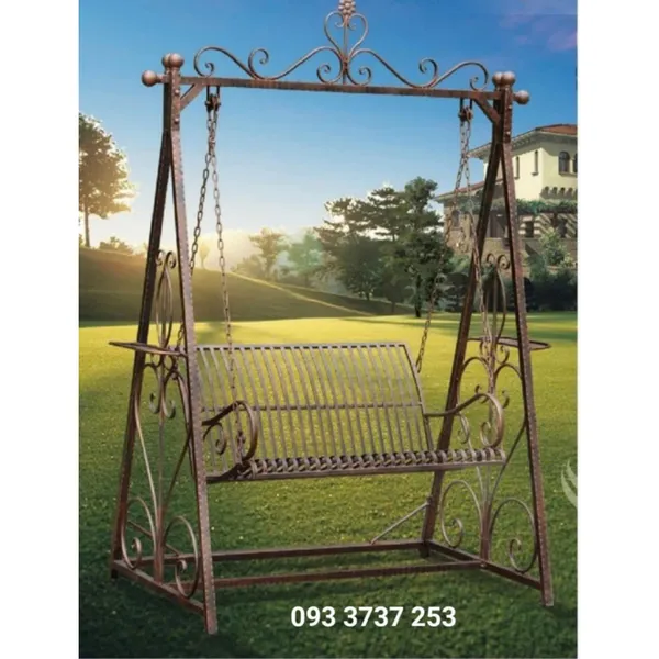 XÍCH ĐU SẮT MỸ THUẬT ĐẸP TẠI HCM