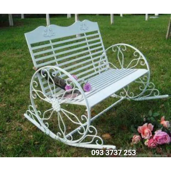 GHẾ BẬP BÊNH SẮT MỸ THUẬT NHIỀU NGƯỜI THÍCH