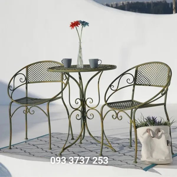 BÀN GHẾ CAFE SẮT MỸ THUẬT ĐẸP ẤN TƯỢNG