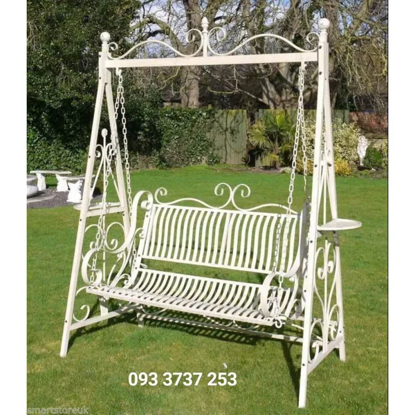 XÍCH ĐU SẮT MỸ THUẬT PHONG CÁCH CHÂU ÂU ẤN TƯỢNG