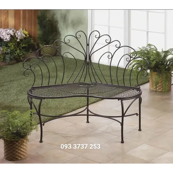 GHẾ DÀI SÂN VƯỜN MÀU ĐEN CỔ