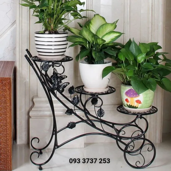 KỆ HOA SẮT MỸ THUẬT