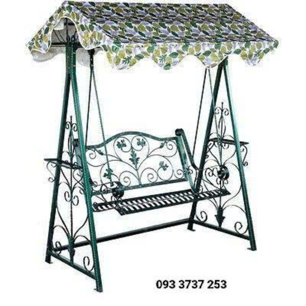 XÍCH ĐU SÂN VƯỜN NGOÀI TRỜI ĐẸP