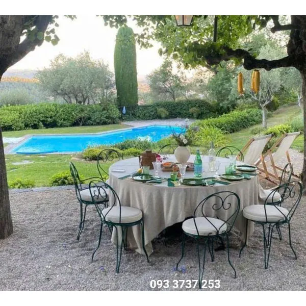 BỘ BÀN 8 GHẾ SẮT - SẢN PHẨM ĐẸP CHO SÂN VƯỜN
