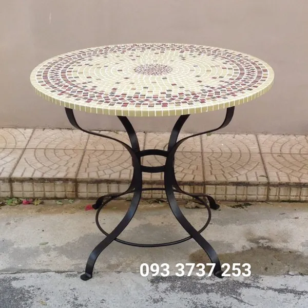 BÀN SẮT MỸ THUẬT KIỂU ĐƠN GIẢN ĐỘC ĐÁO