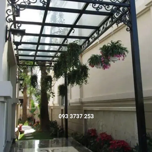 Mái che sắt uốn nghệ thuật đẹp KH25 - MV0016