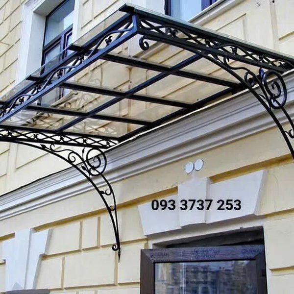 Mái vòm sắt rèn phong cách Châu Âu KH25 - MV0015