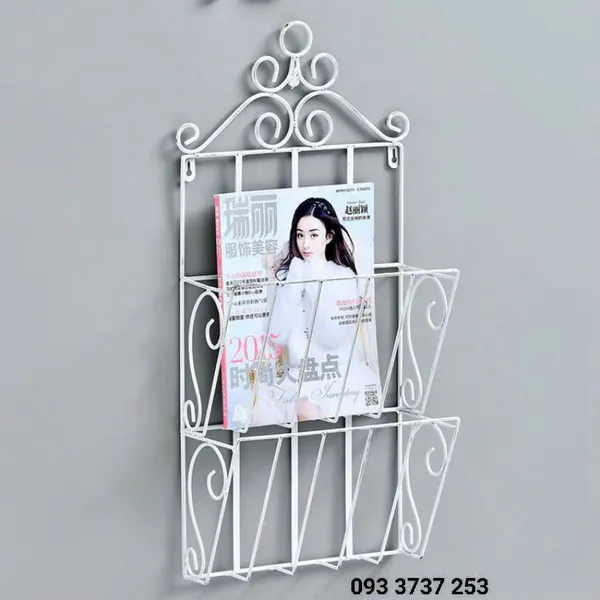 GIÁ ĐỂ BÁO ỐP TƯỜNG SẮT MỸ THUẬT ĐẸP