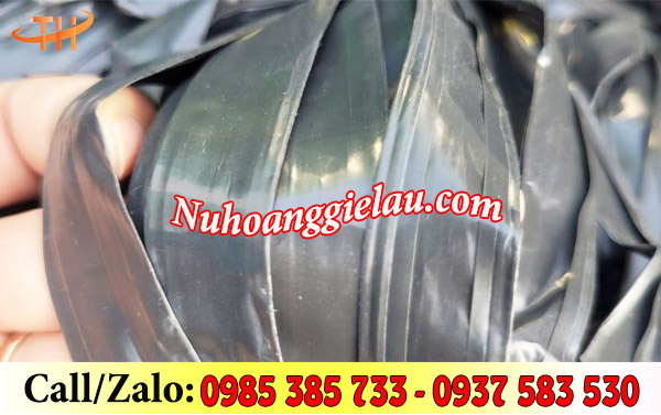 Dây nilon bẹ đen dày dặn, bản rộng Dây nilon bẹ đen dày dặn, bản rộng