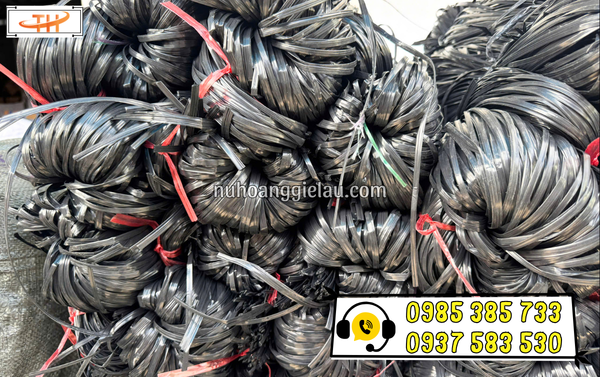 Dây kẽm khô màu đen đóng gói dạng bó Dây kẽm khô màu đen đóng gói dạng bó