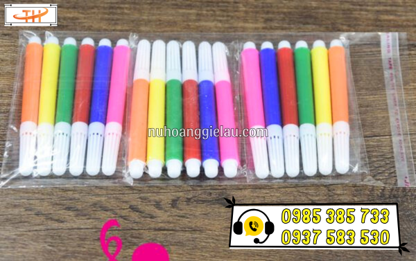 Túi opp dán miệng trong suốt có sẵn keo dán giúp đóng gói tiện hơn, nhanh hơn