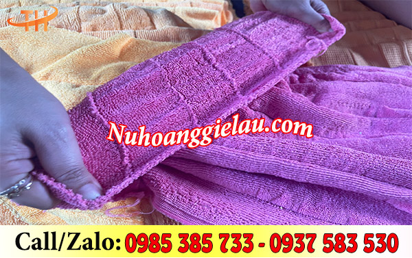 Khăn lau công nghiệp bề mặt mềm mịn Khăn lau công nghiệp bề mặt mềm mịn