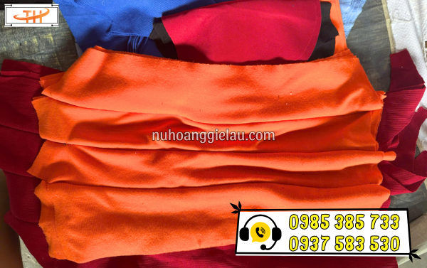 Giẻ lau máy dày nhiều lớp với các đường may chắc bền Giẻ lau máy dày nhiều lớp với các đường may chắc bền