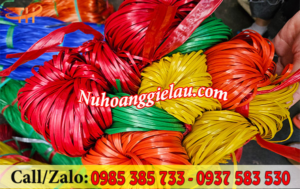 Dây nilon kẽm đủ màu bản nhỏ sợi dây chắc chắn Dây nilon kẽm đủ màu bản nhỏ sợi dây chắc chắn