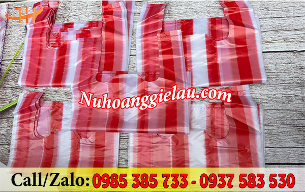 Túi xốp 2 quai sọc màu sẵn sỉ rẻ Túi xốp 2 quai sọc màu sẵn sỉ rẻ