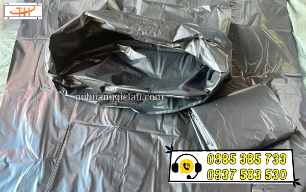 Túi đựng rác công nghiệp màu đen Túi đựng rác công nghiệp màu đen