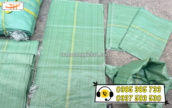 Bao tải đóng hàng màu trắng size 25kg Bao tải đóng hàng màu trắng size 25kg