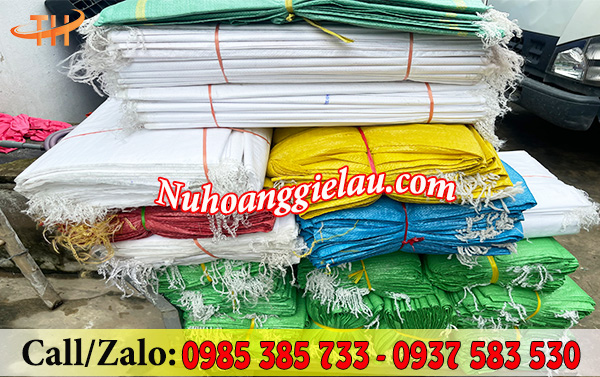 Bao tải đựng hàng đa dạng màu sắc, kích cỡ Bao tải đựng hàng đa dạng màu sắc, kích cỡ