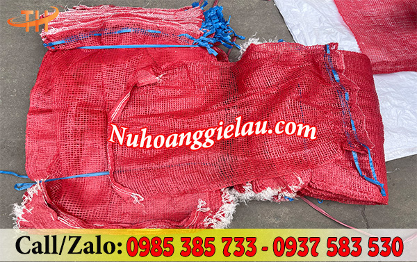Bao lưới đựng nông sản màu đỏ Bao lưới đựng nông sản màu đỏ