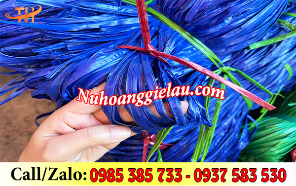 Dây nilon kẽm mềm màu sắc bóng đẹp Dây nilon kẽm mềm màu sắc bóng đẹp