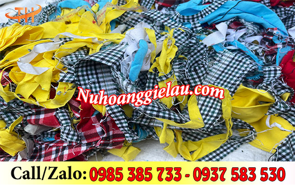 Vải vụn nhiều màu sắc bắt mắt Vải vụn nhiều màu sắc bắt mắt