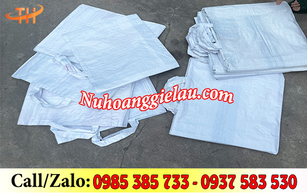 Bao tải có quai hàng tái chế sẵn giá rẻ Bao tải có quai hàng tái chế sẵn giá rẻ