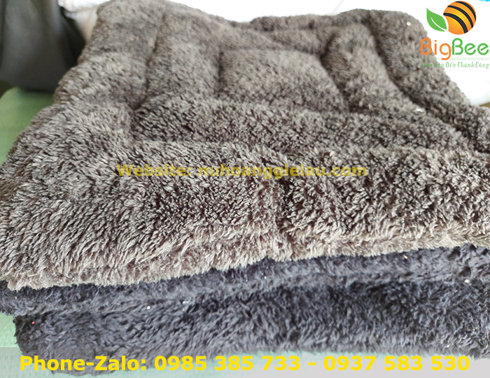 Thảm dậm chân nỉ