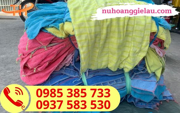 Khăn lau công nghiệp bán giá rẻ tính theo kg Khăn lau công nghiệp bán giá rẻ tính theo kg