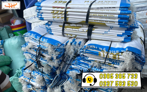 Nguồn sỉ số lượng bao tải cũ sẵn tại Thu Hồng Nguồn sỉ số lượng bao tải cũ sẵn tại Thu Hồng