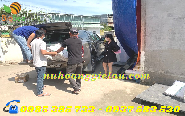 bao tải dứa trắng tại công ty Thu Hồng