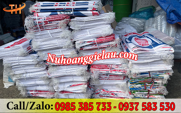 Bao tải đựng cám in chữ, logo thương hiệu sỉ rẻ tại Thu Hồng Bao tải đựng cám in chữ, logo thương hiệu sỉ rẻ tại Thu Hồng