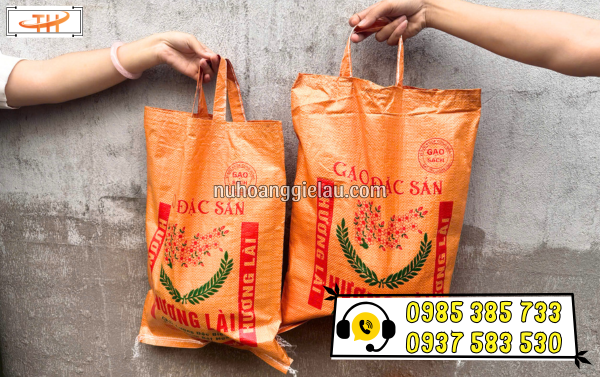 Bao gạo dệt PP có quai xách tiện lợi Bao gạo dệt PP có quai xách tiện lợi