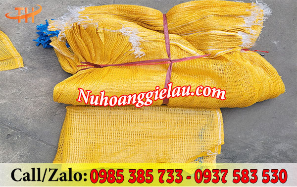 Bao tải lưới đóng hàng nông sản màu vàng Bao tải lưới đóng hàng nông sản màu vàng